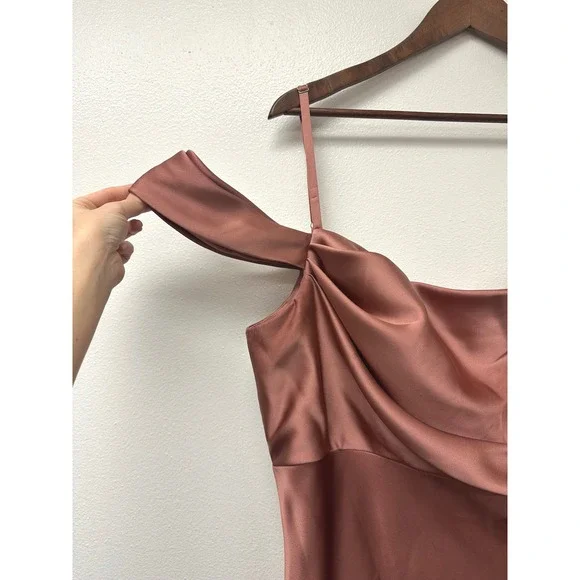 Revelry Sienna Satin Drop Shoulder‎ Side Slits Dress in Copper Size 24 - Picture 4 of 10
